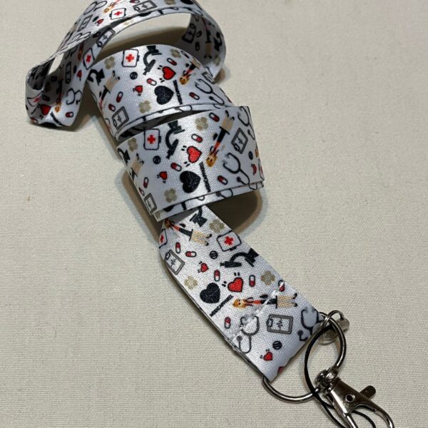 Porte badge tour de coup